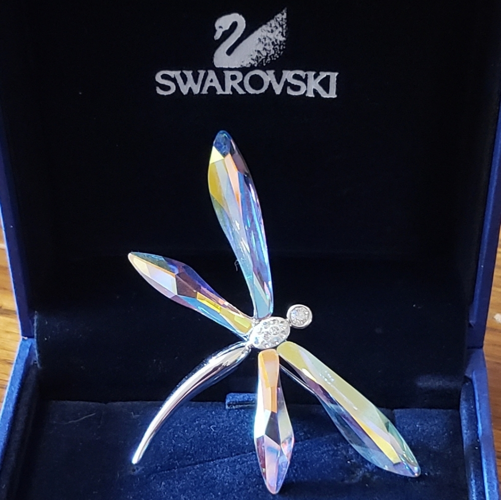 New Swarovski Crystal Dragonfly Pin